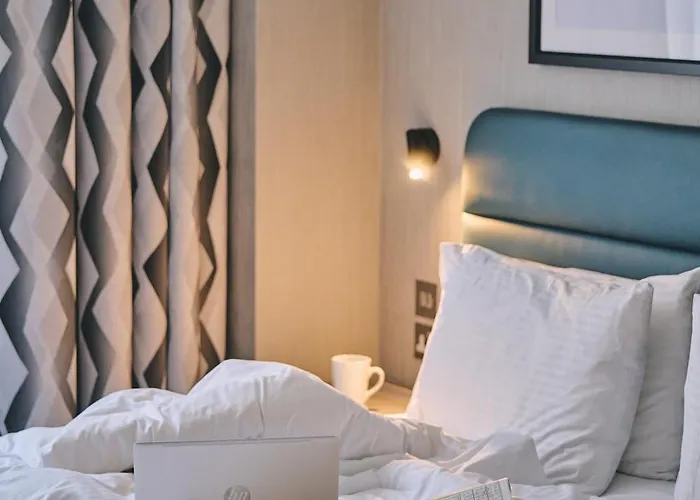 City Sleeper At Royal National Hotel Londra